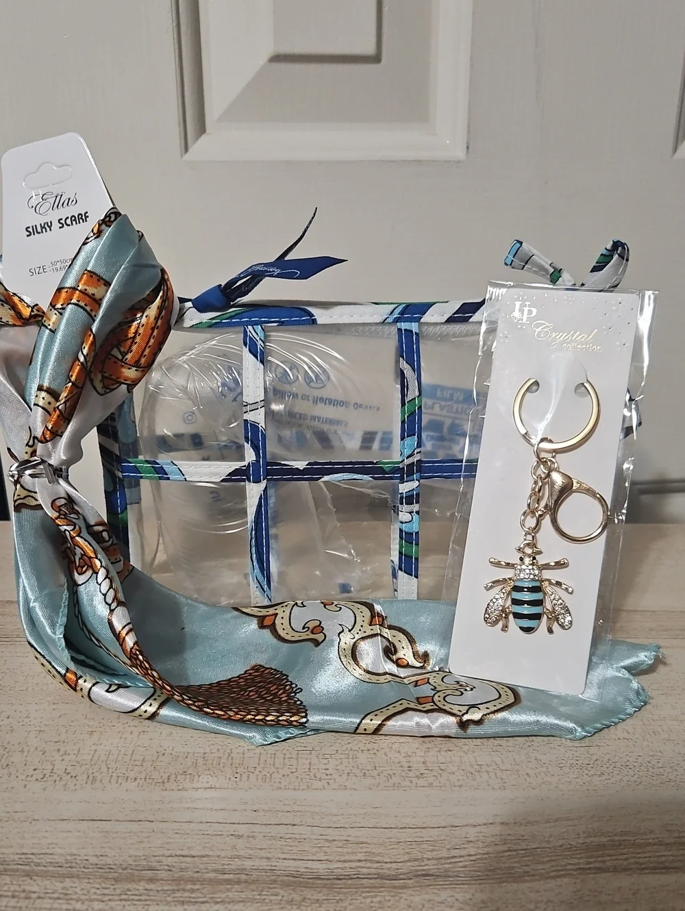 Vera Bradley EUC Clear Cosmetic Bag with Blue Scarf & Gold Bee Keychain
